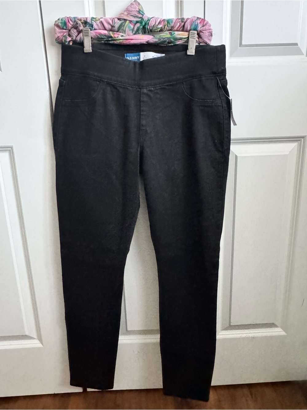 Old Navy Black Slim Stretch Jeggings